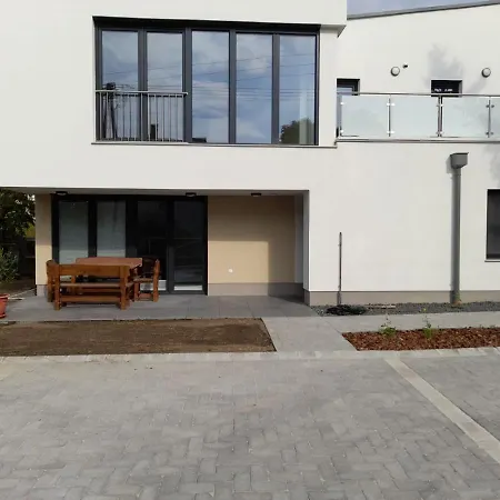 Kempi Kuckoja Balatonalmádi Exterior photo