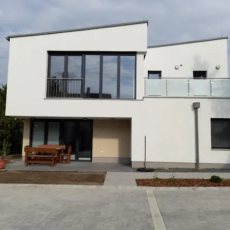 Kempi Kuckoja Balatonalmádi Exterior photo